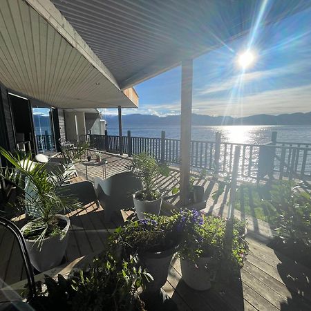 Panoramaresort In Hardangerfjorden Leilighet I Sjokanten Ved Hardangerfjorden For 7 Personer Boat , Sauna,Kajak, Sup For Rent Øystese エクステリア 写真