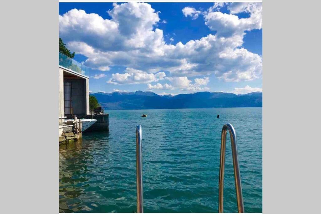 Panoramaresort In Hardangerfjorden Leilighet I Sjokanten Ved Hardangerfjorden For 7 Personer Boat , Sauna,Kajak, Sup For Rent Øystese エクステリア 写真