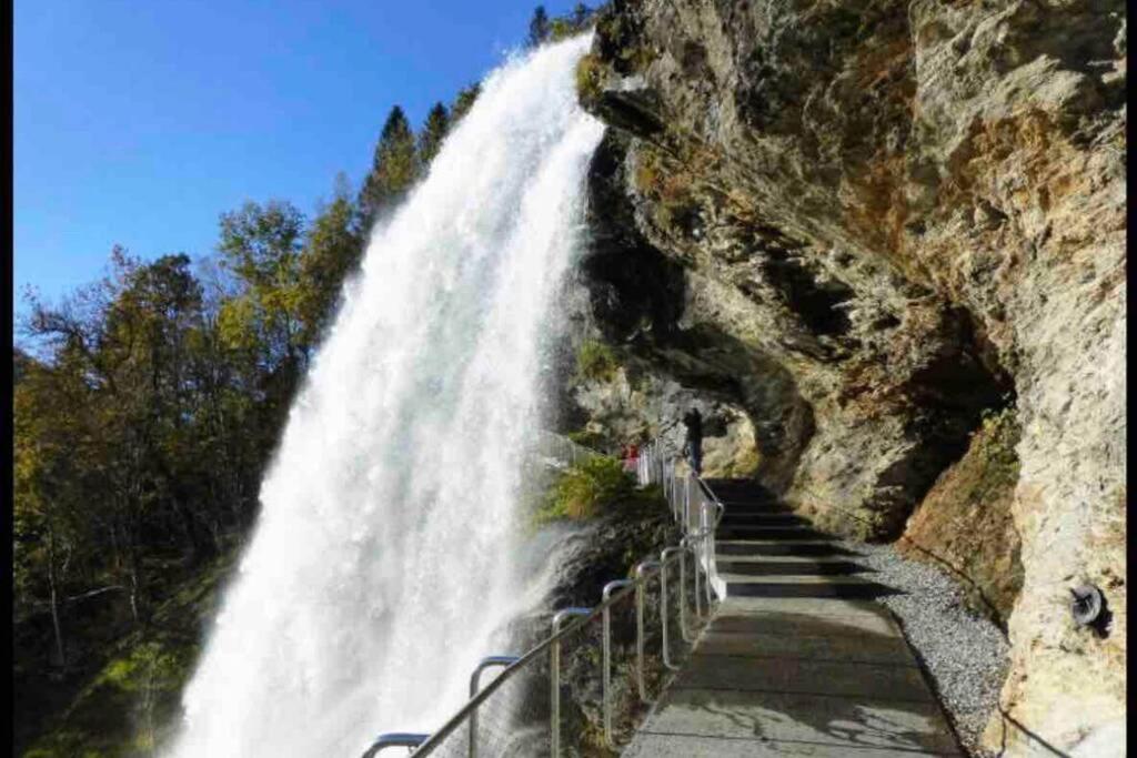 Panoramaresort In Hardangerfjorden Leilighet I Sjokanten Ved Hardangerfjorden For 7 Personer Boat , Sauna,Kajak, Sup For Rent Øystese エクステリア 写真